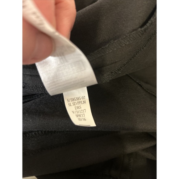 Banana Republic Bi-Stretch Side Peplum Sheath Dress Womens Size 0 Black - Picture 7 of 7